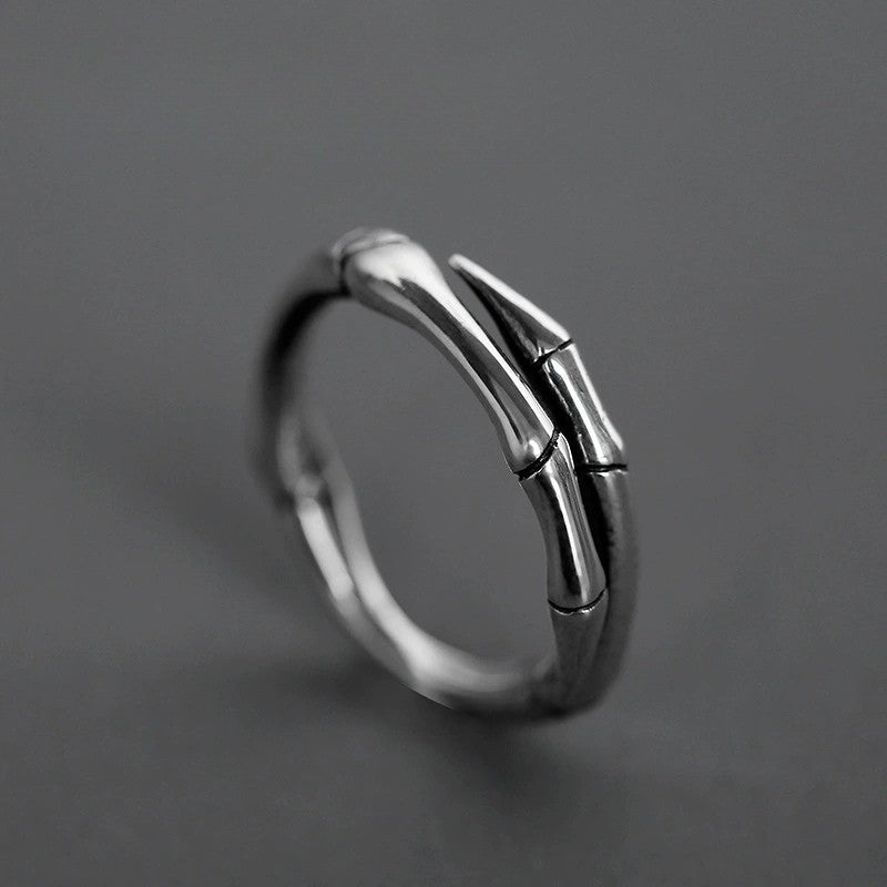 Lone Beast Claw Ring