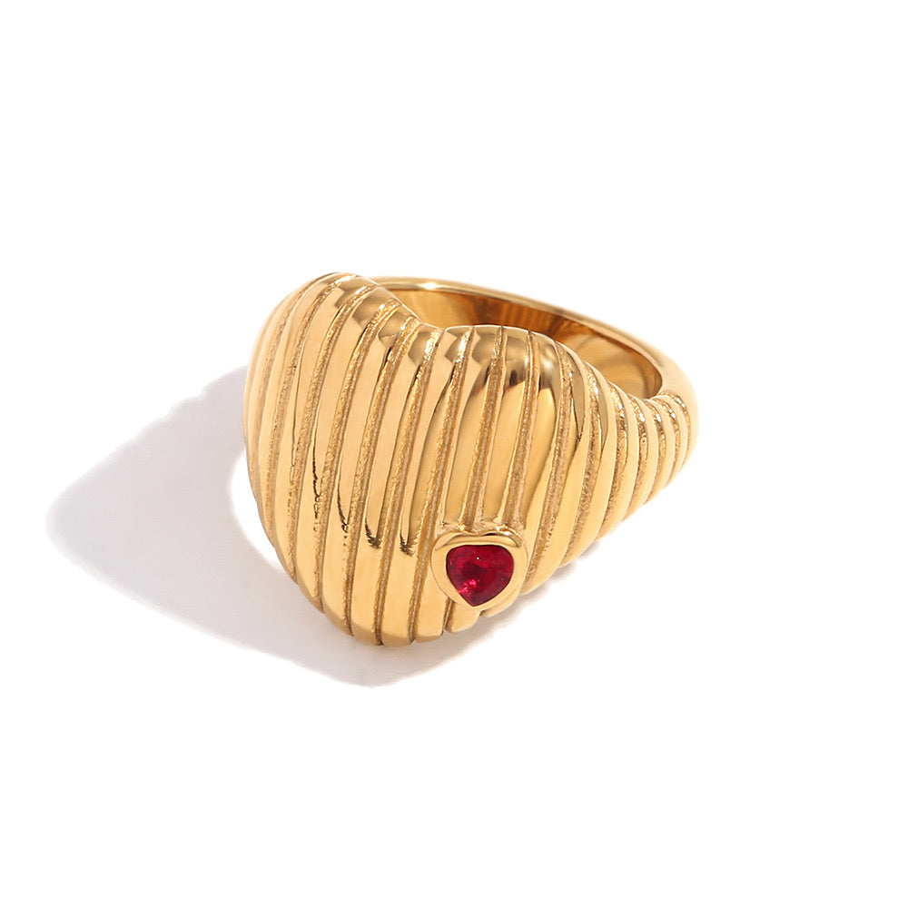 Close View of Golden heart ring with ruby accent – ribbed 18K gold-plated, waterproof, hypoallergenic by STUD (Shop Till You Drop)