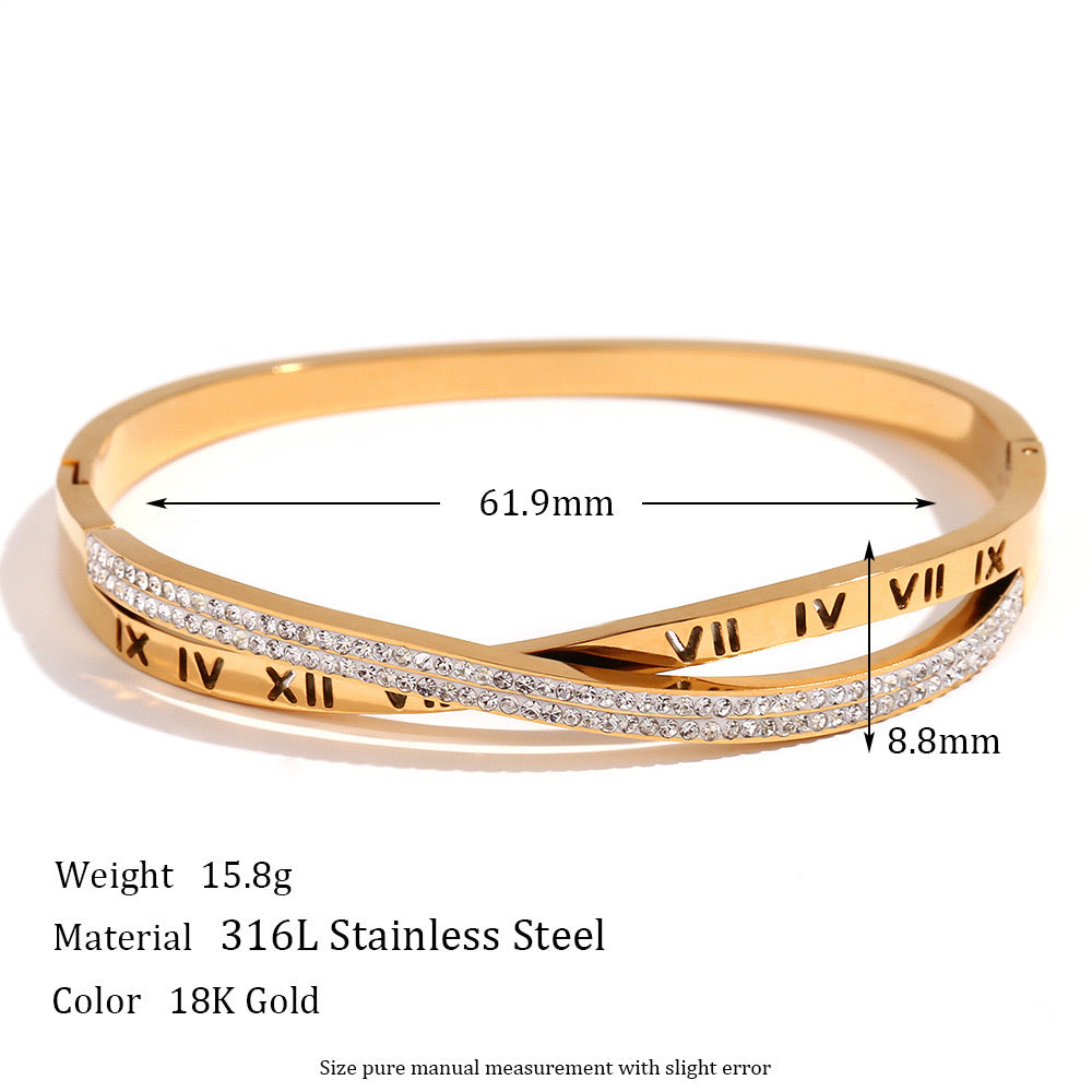 Size Details of 18K gold plated crossed bangle with micro-pavé crystals – luxury bracelet – STUD