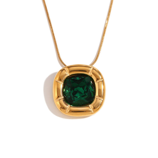 Close View of Vintage green floral zirconia necklace – 18K gold plated by STUD-Shop Till You Drop