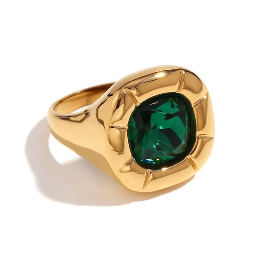 Close up view of Vintage Green floral zirconia ring – rounded square design in 18K gold-plated stainless steel – romantic waterproof jewelry by STUD (Shop Till You Drop)