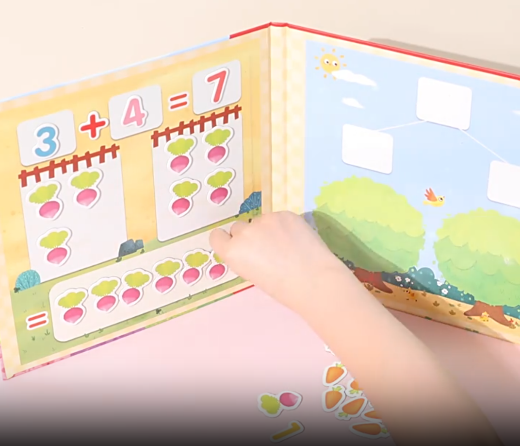 Magnetic Math Book– Interactive Learning Toy for Number Operations and Matching Skills
