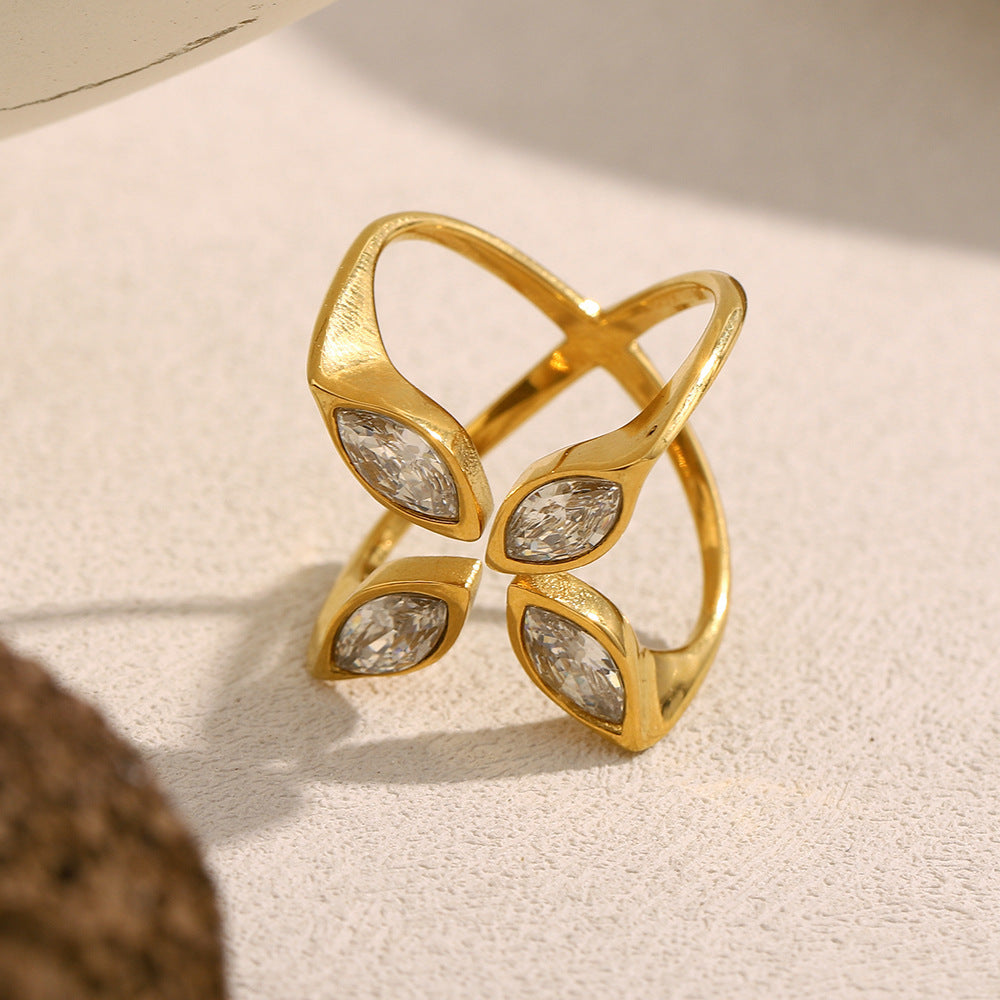 18K gold plated serpent crossover ring with marquise-cut zircon stones – STUD