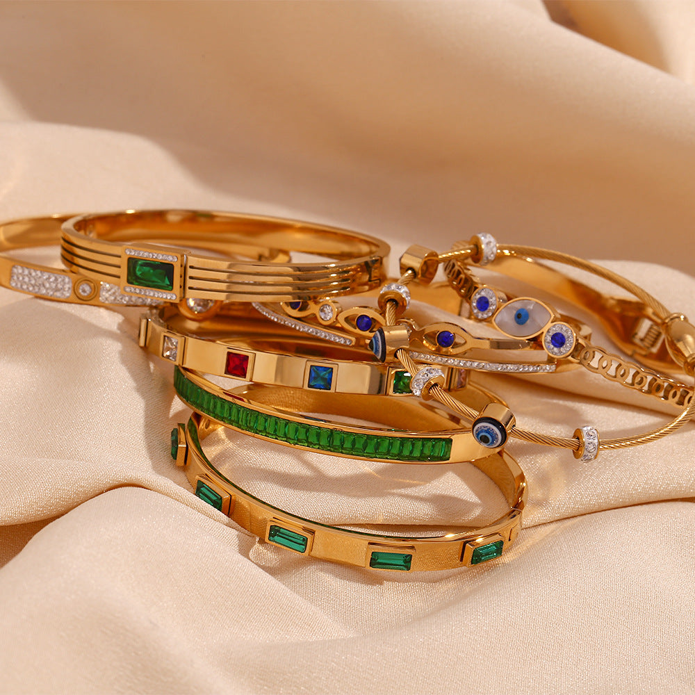 Scarlet Crystal Bracelet