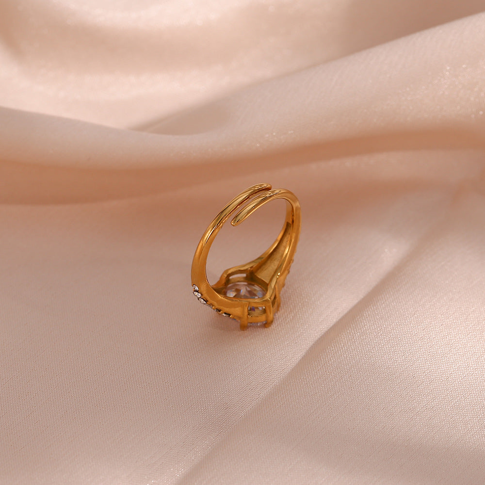 Rear view of Luxe oval zircon ring – adjustable 18K gold-plated stainless steel with clear gemstone – minimalist Gen Z jewelry by STUD (Shop Till You Drop)