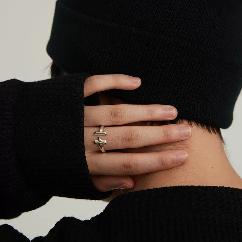 Cross Star Ring