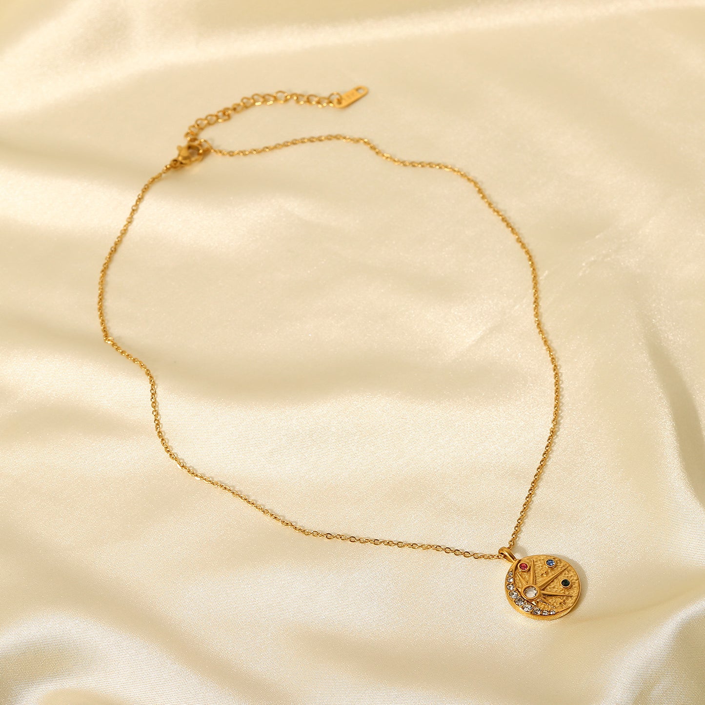 Celestial Compass Necklace – 14K Gold Talisman | STUD
