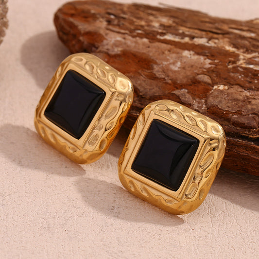Close View of Hammered gold square earrings with black acrylic center – vintage office look by STUD (Shop Till You Drop)