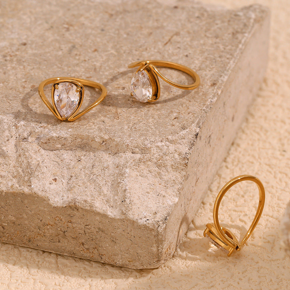 Elegant 18K Gold-Plated Waterdrop Zircon Ring for Women