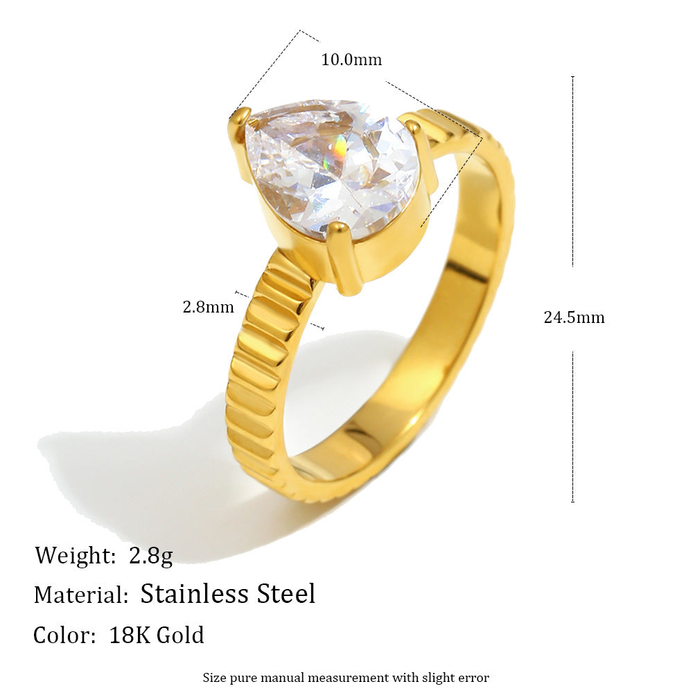 STUD Crown Teardrop Ring with pear-shaped zircon on 18K gold plated stainless steel band