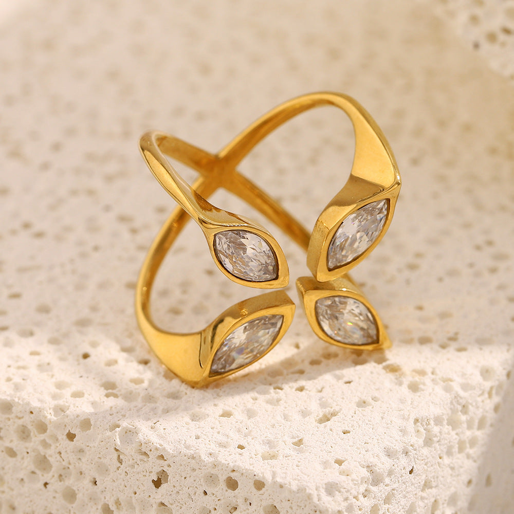 18K gold plated serpent crossover ring with marquise-cut zircon stones – STUD