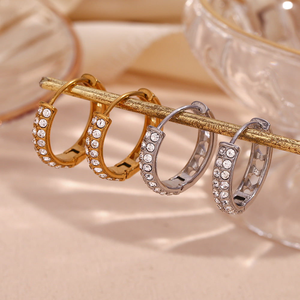 Silver mini hoop earrings with double row zircon and heart-cut back – STUD