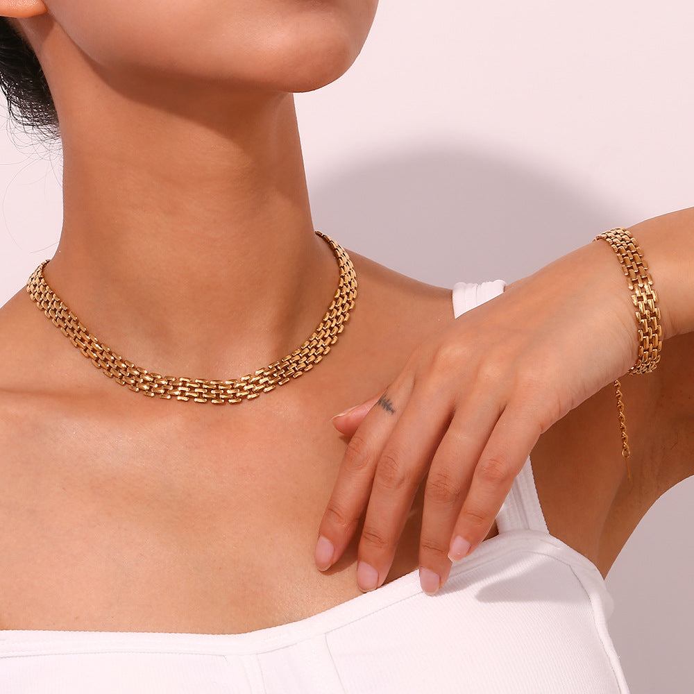 Handwoven Minimalist 18K Gold Bracelet