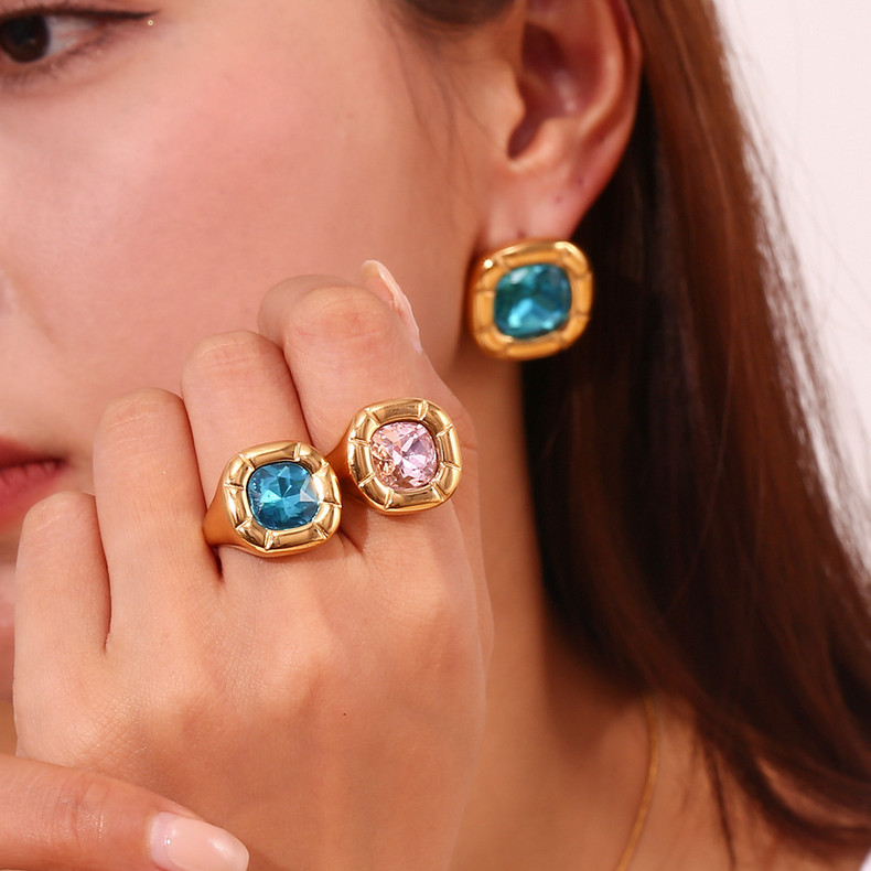 Vintage Pink Floral Zirconia Ring