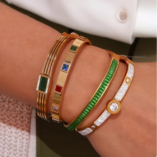 Diamond Bracelet with Zircon Stone