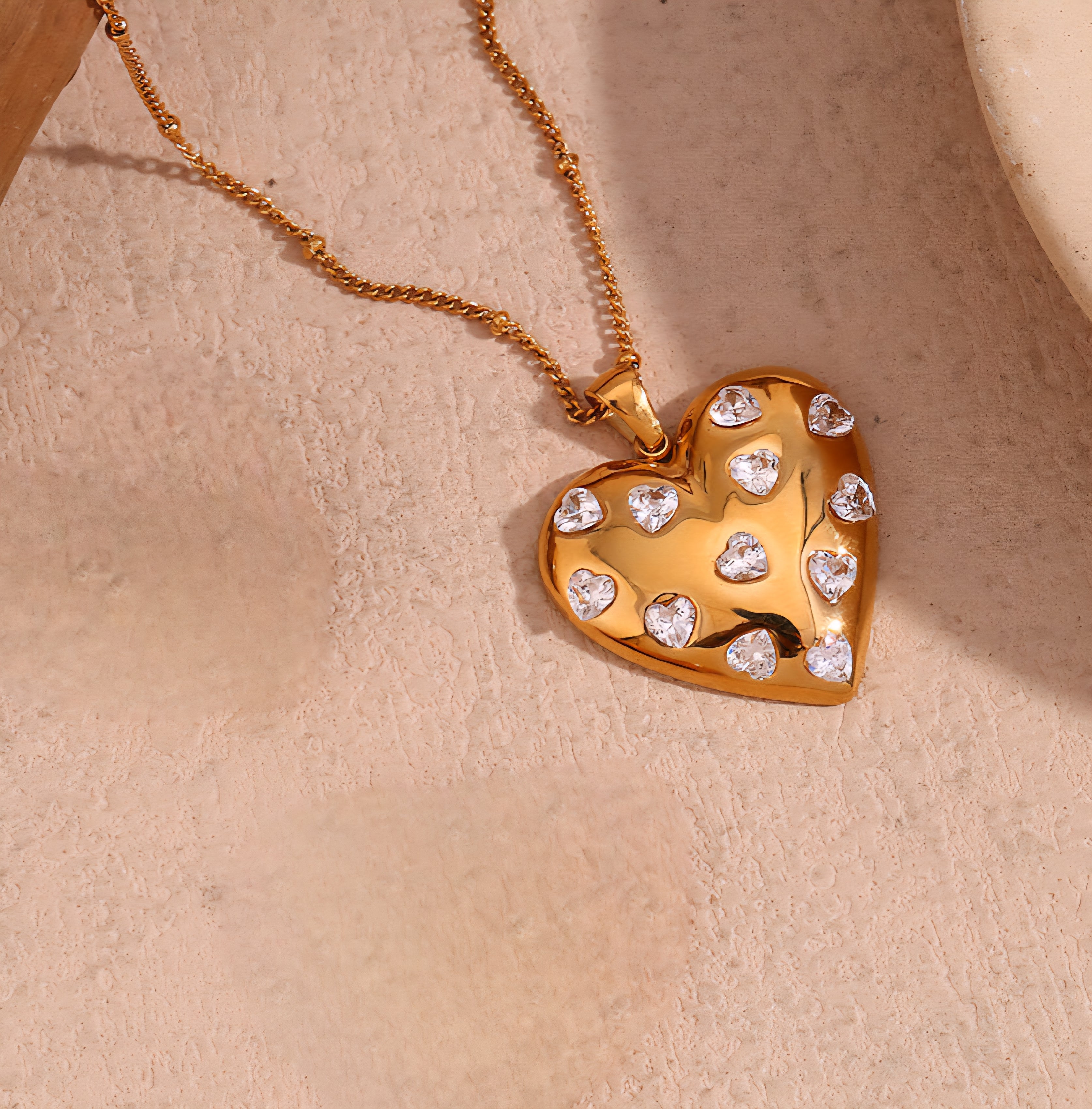 Romantic Zircon Heart Beaded Necklace – 18K Gold Plated | STUD-Shop ...