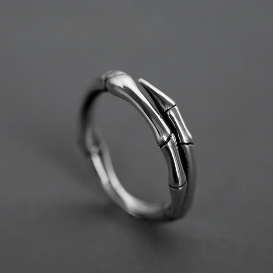 Lone Beast Claw Ring