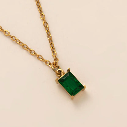 Zircon Birthstone Necklace – 18K Gold Pendant | STUD