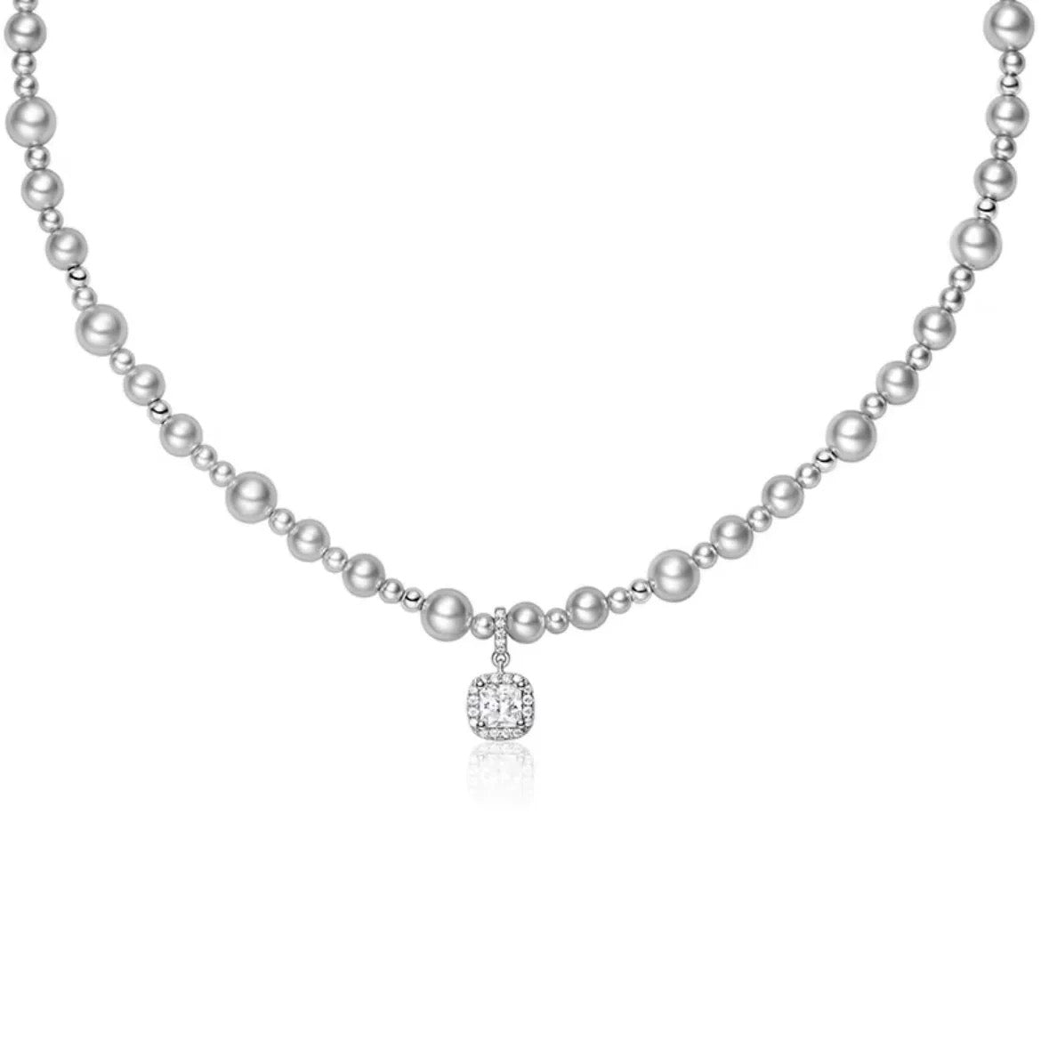 Silver Mist Pearl Necklace