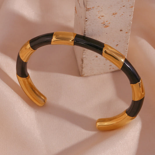 Minimalist Solid Segmented Enamel Bangle