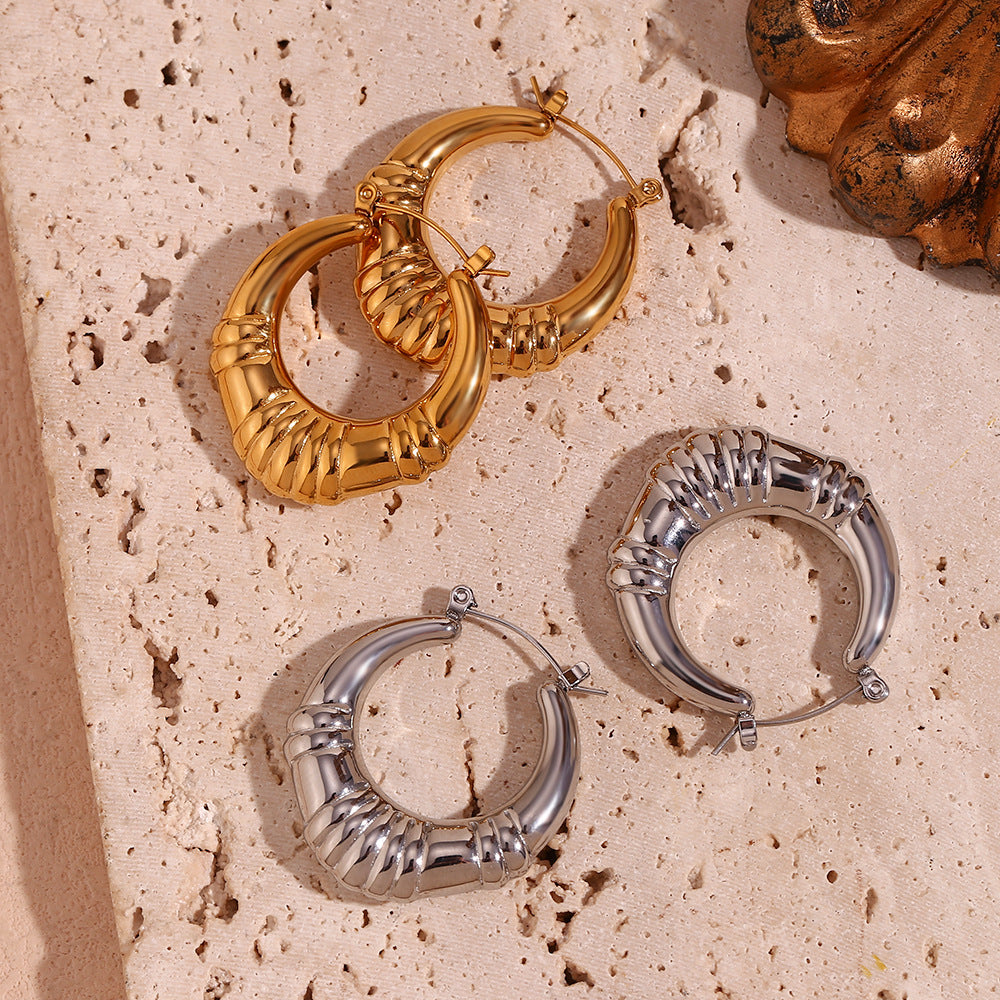 Vintage-Inspired 18K Silver Hoop Earrings