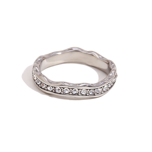 Silver stainless steel wavy band ring with full zircon circle – STUD