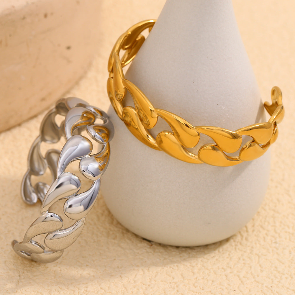 Waterdrop Hollow Gold Bangle