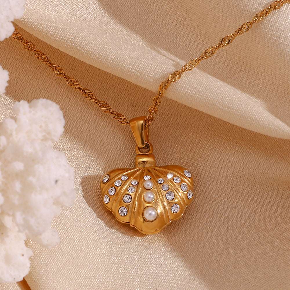 Gold 18k Pearl Shell Pendant