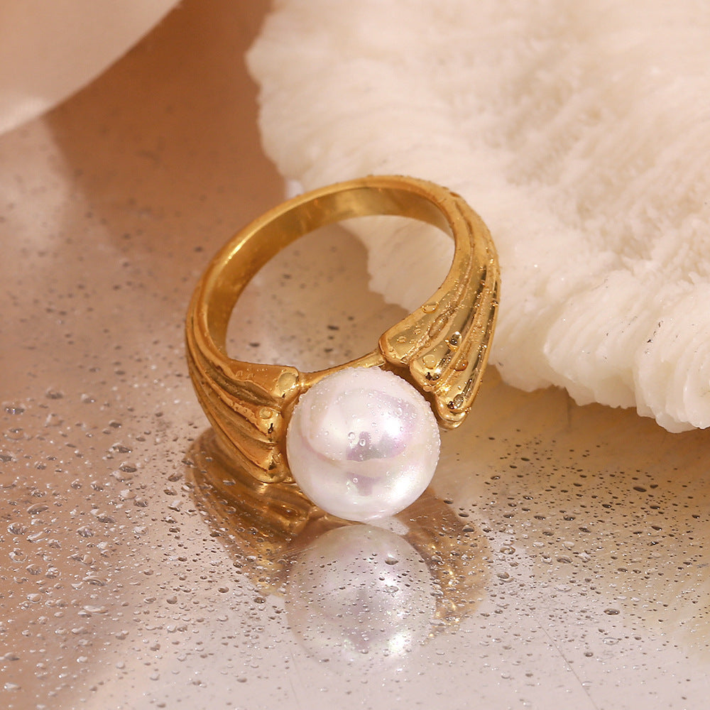 Dual-Sided Textured Pearl Ring | 18K Gold-Plated Stainless Steel