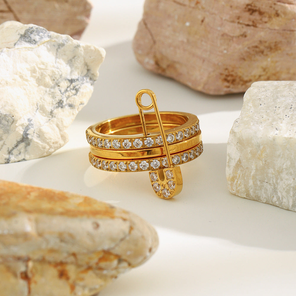 Bold Sparkle Safety Pin Ring with triple 18K gold plated bands and zircon pavé – STUD