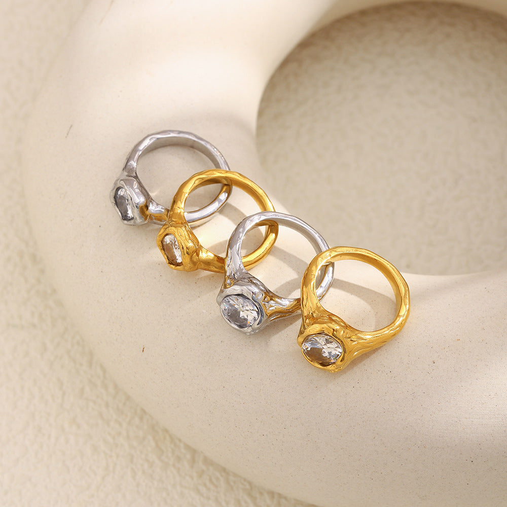 Silver zircon statement ring with textured molten design – STUD Jewelry