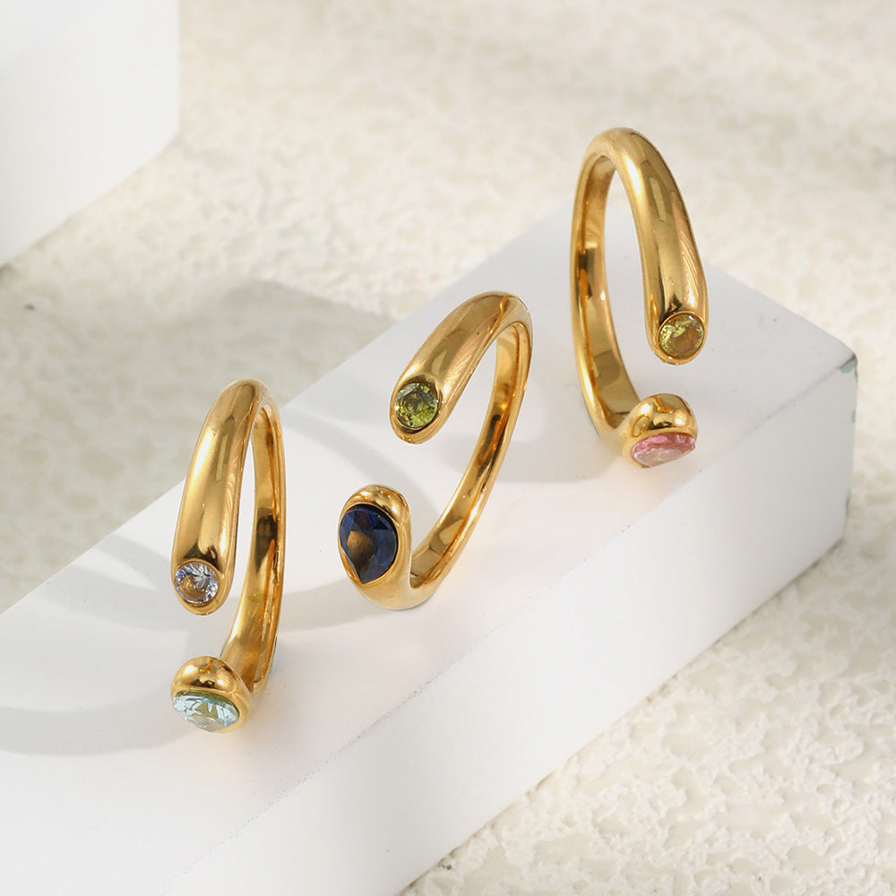 Side view of Serpent Zircon Ring