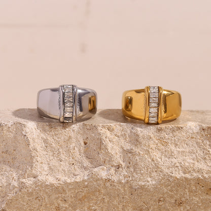 Gold Ring With A Diamond Set In The Center