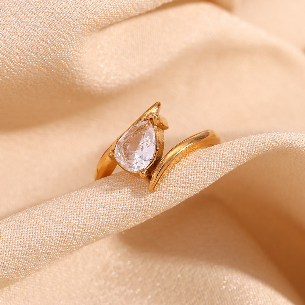 18K Gold-Plated Stainless Steel Oval-Shaped Zircon Ring