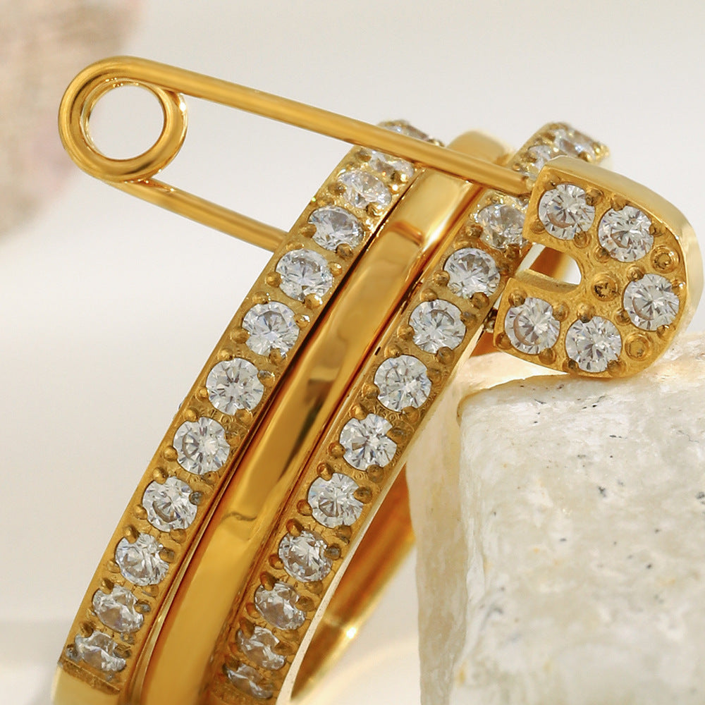 Bold Sparkle Safety Pin Ring with triple 18K gold plated bands and zircon pavé – STUD