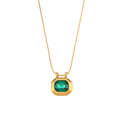 18K gold plated snake chain necklace with green emerald-cut zircon pendant – STUD