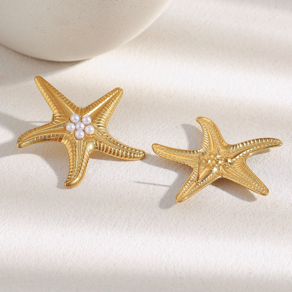 18K gold-plated starfish earrings with faux pearls and textured finish