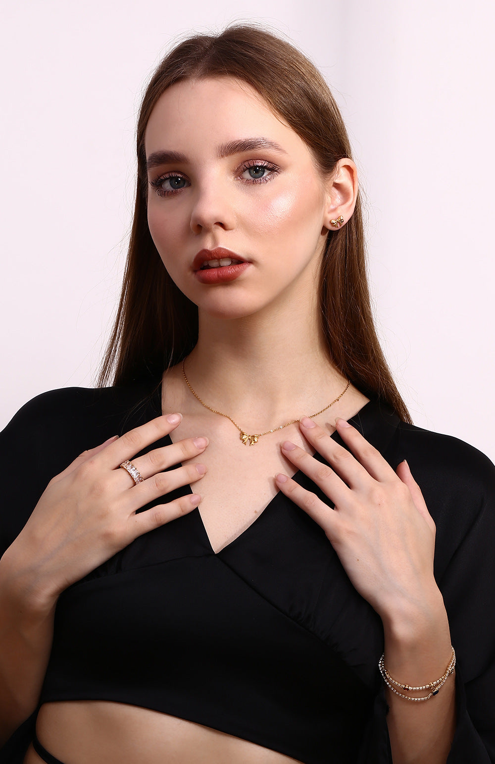 Silver bow stud earrings - Dainty 18K plated silver hypoallergenic earrings by STUD