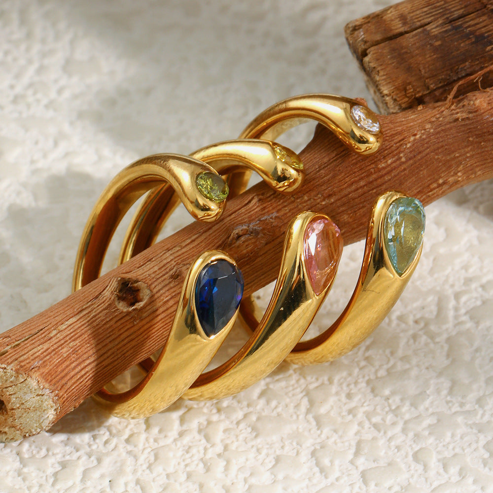 Ink blue Serpent Zircon Ring detail