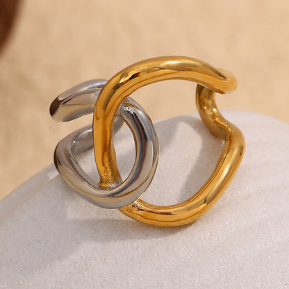 close up view of Minimalist double-layer ring – 18K gold-plated open band 