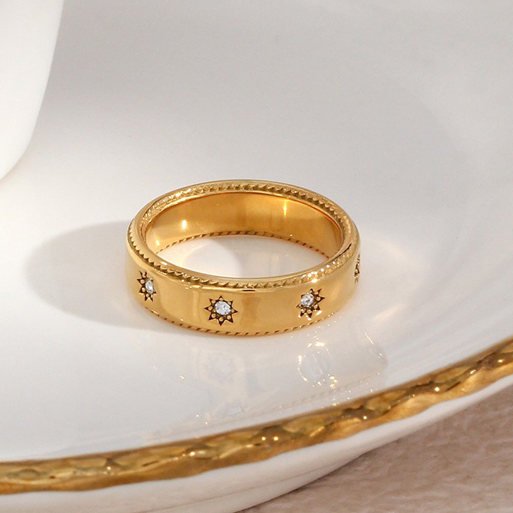 18K gold-plated ring with star-shaped zircon detailing – waterproof and durable