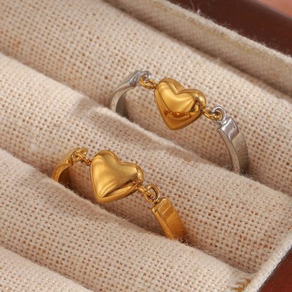 Side view of Two-Tone Heart Ring