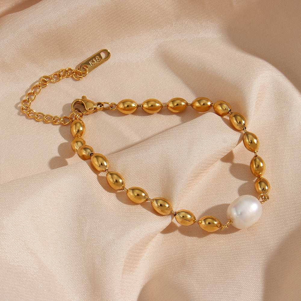 Minimalist Oval Bead & Pearl Bracelet | 18K Gold-Plated Stainless Steel