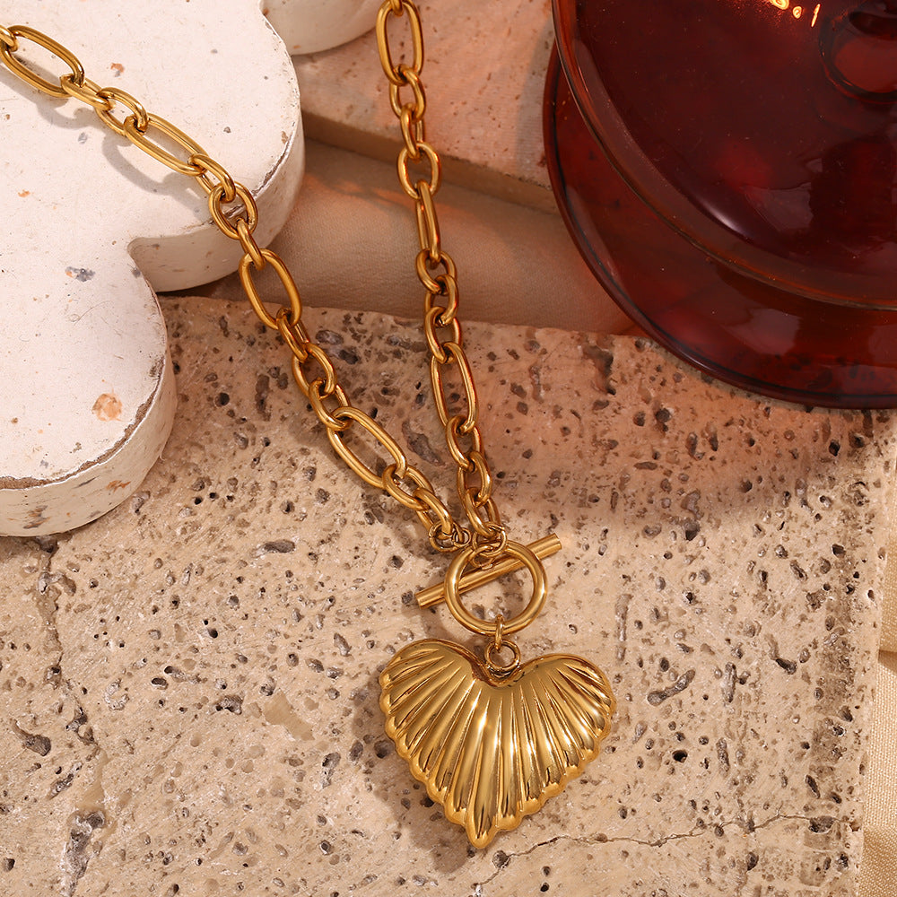 Irregular Chain Heart-Shaped Toggle Necklace