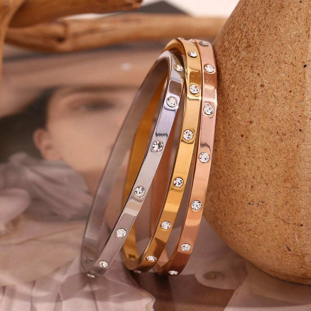 18K rose gold plated zirconia crystal bangle with clasp lock – minimal and elegant by STUD