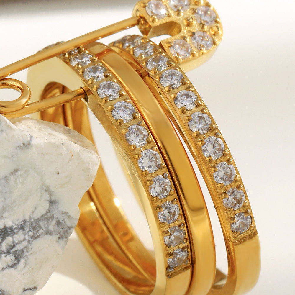 Bold Sparkle Safety Pin Ring with triple 18K gold plated bands and zircon pavé – STUD