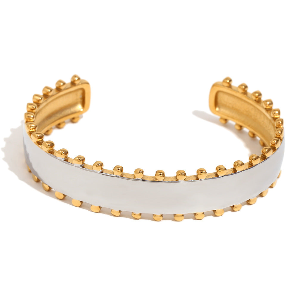 Sleek 18K Gold-Plated Beaded Edge Bangle for Women