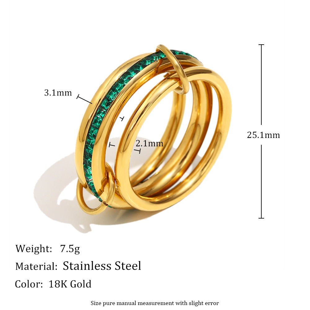 18K gold plated triple band ring with emerald green stones – retro luxe by STUD