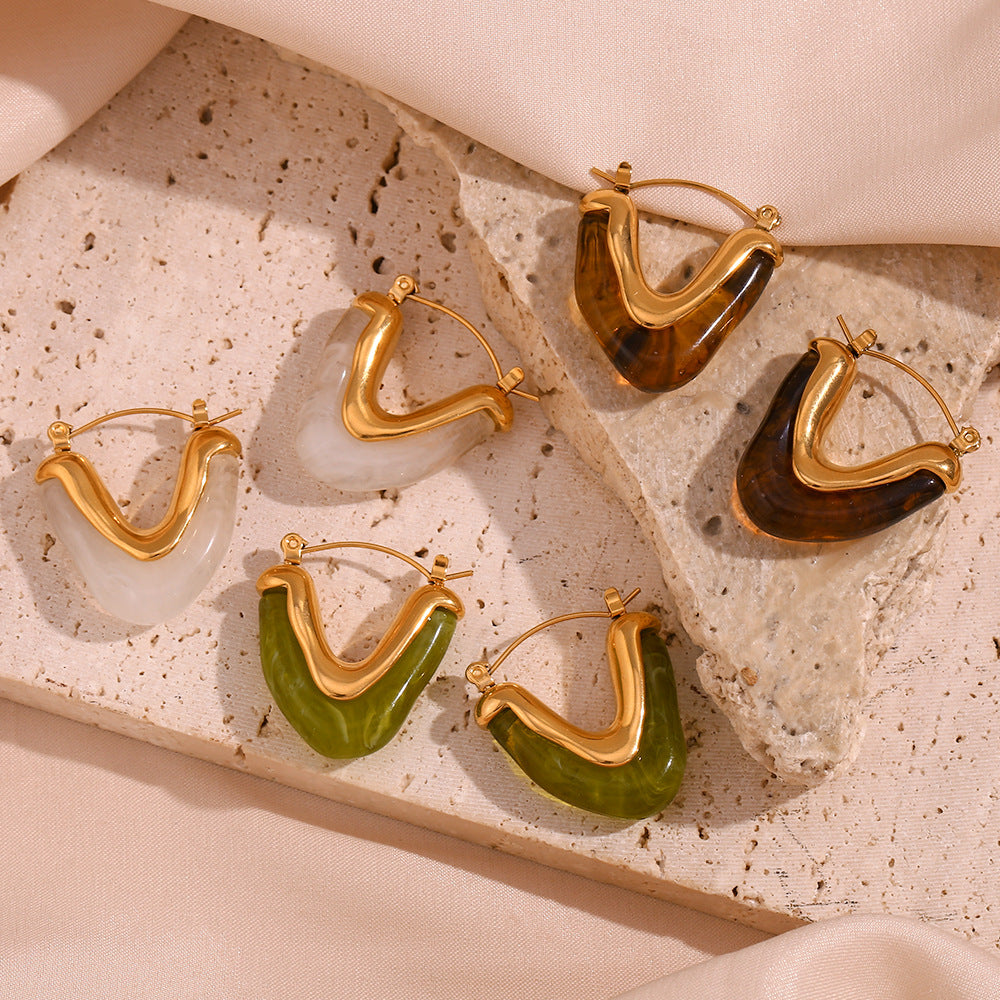 Golden Geometric Triangle Earrings