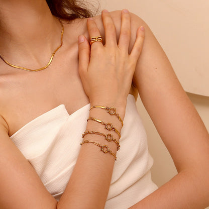 Minimalist Silver Snake Chain Clasp Bracelet